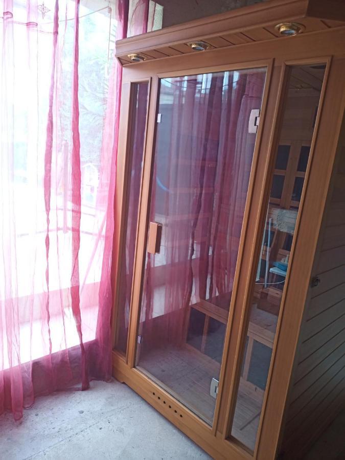Chef-BoutonneGrande Chambre D'Hote Pour 4 A 5 Personnes住宿加早餐旅馆 外观 照片